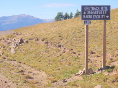 The side road to the Greyback Mountain Radio Facility.